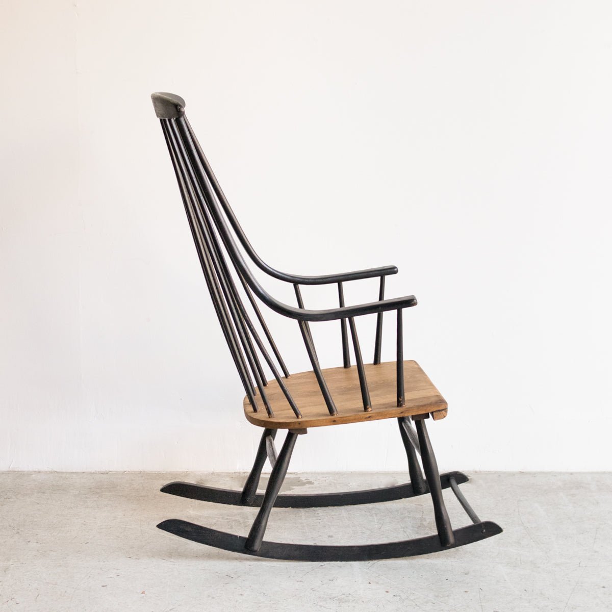 Tapiovaara Rocking Chair - elsie green - furniture