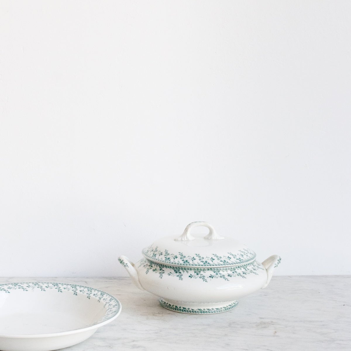 Transferware Tureen and Serving Bowl - elsie green - The French Kitchen