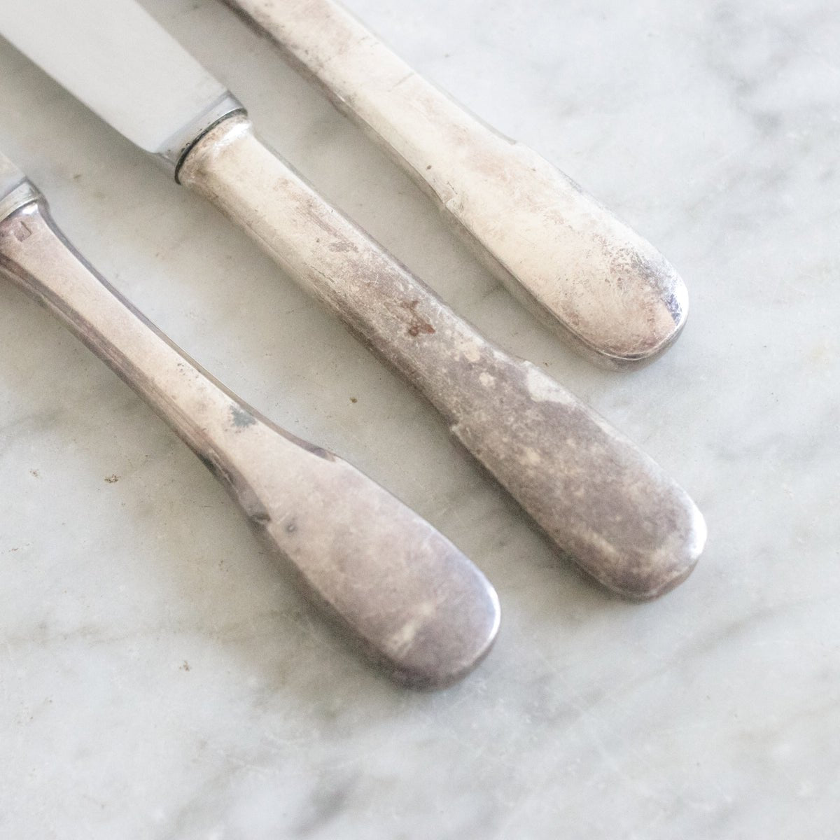Trio of Hotel Silver Knives - elsie green - the french kitchen