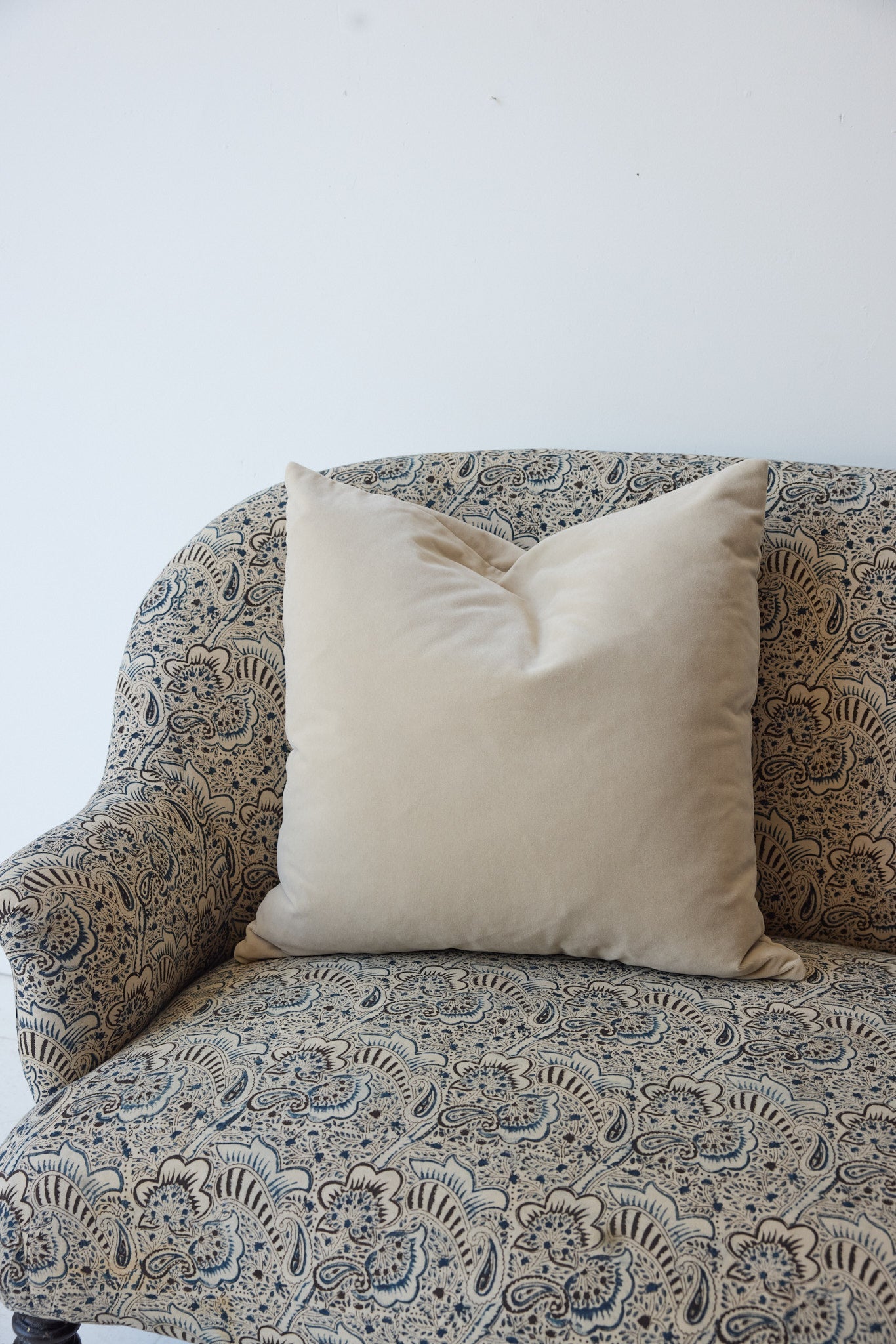 Upholstered Vintage Crapaud Settee | Alexandra Indigo - elsie green - Furniture