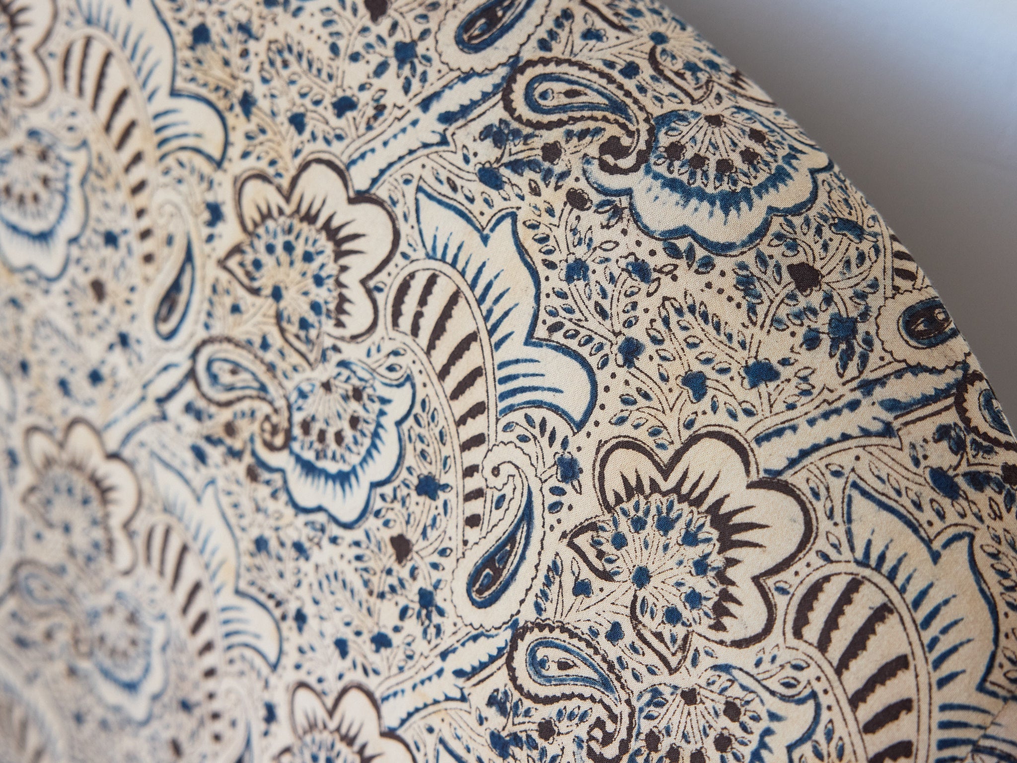 Upholstered Vintage Crapaud Settee | Alexandra Indigo - elsie green - Furniture