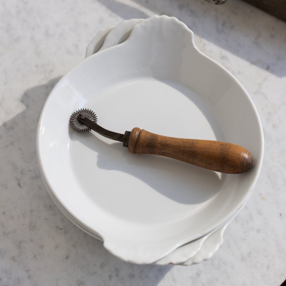 Vintage Apilco Baker Set of 4 with Antique Pastry Cutter - elsie green - the french kitchen