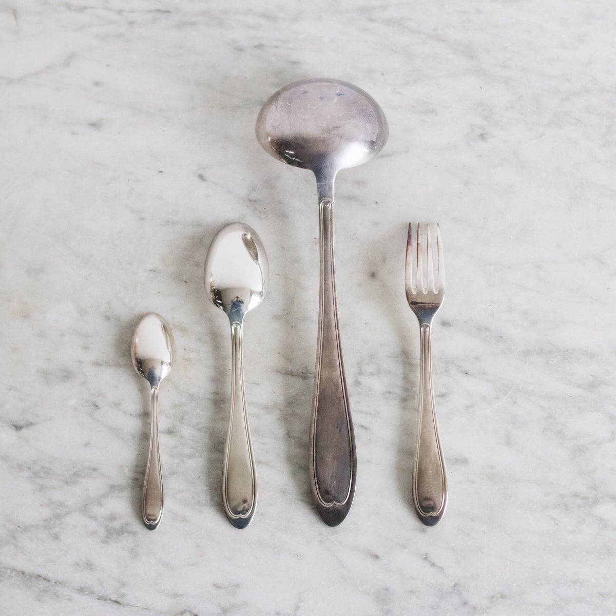 Vintage Art Decor Flatware Set of 25 - elsie green - The French Kitchen