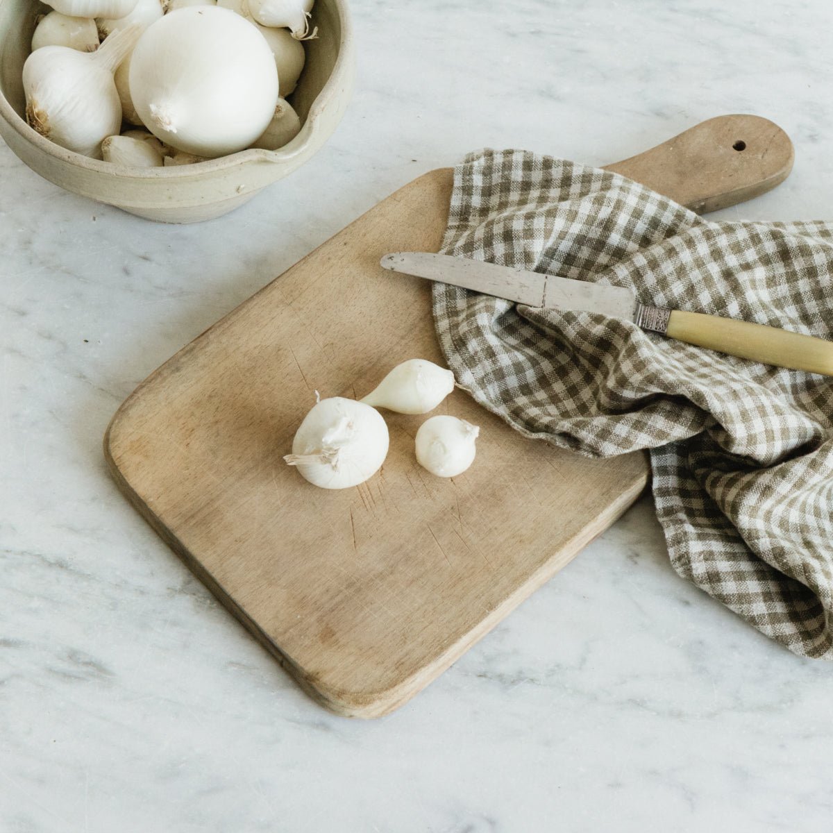 Vintage Bread Board No. 474 - elsie green - the french kitchen