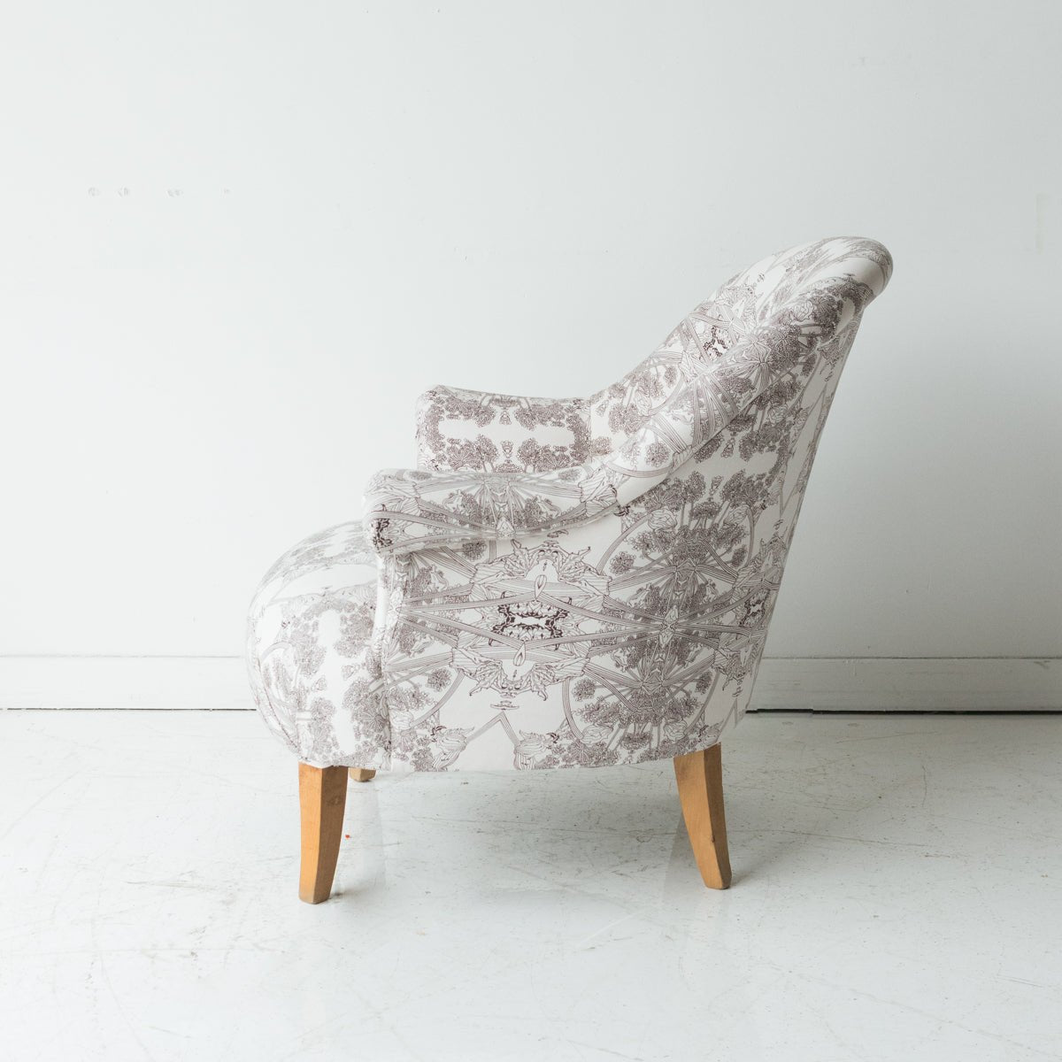 Vintage Crapaud Chair | Erica Tanov Botanicus - elsie green - Furniture