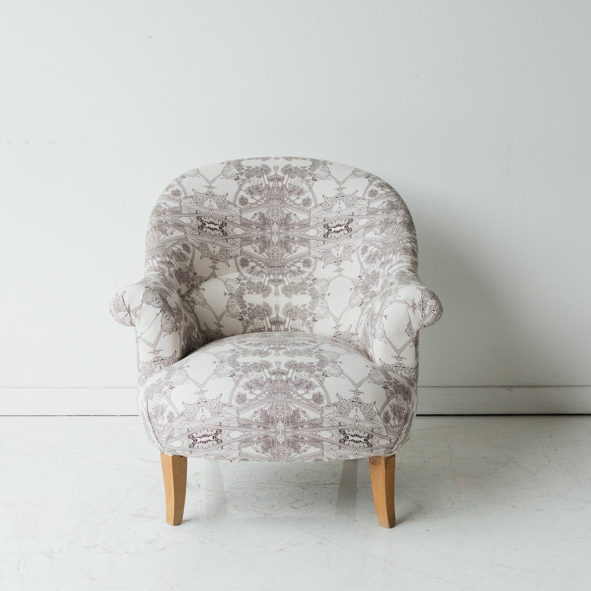 Vintage Crapaud Chair | Erica Tanov Botanicus - elsie green - Furniture