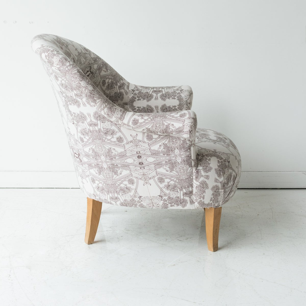 Vintage Crapaud Chair | Erica Tanov Botanicus - elsie green - Furniture