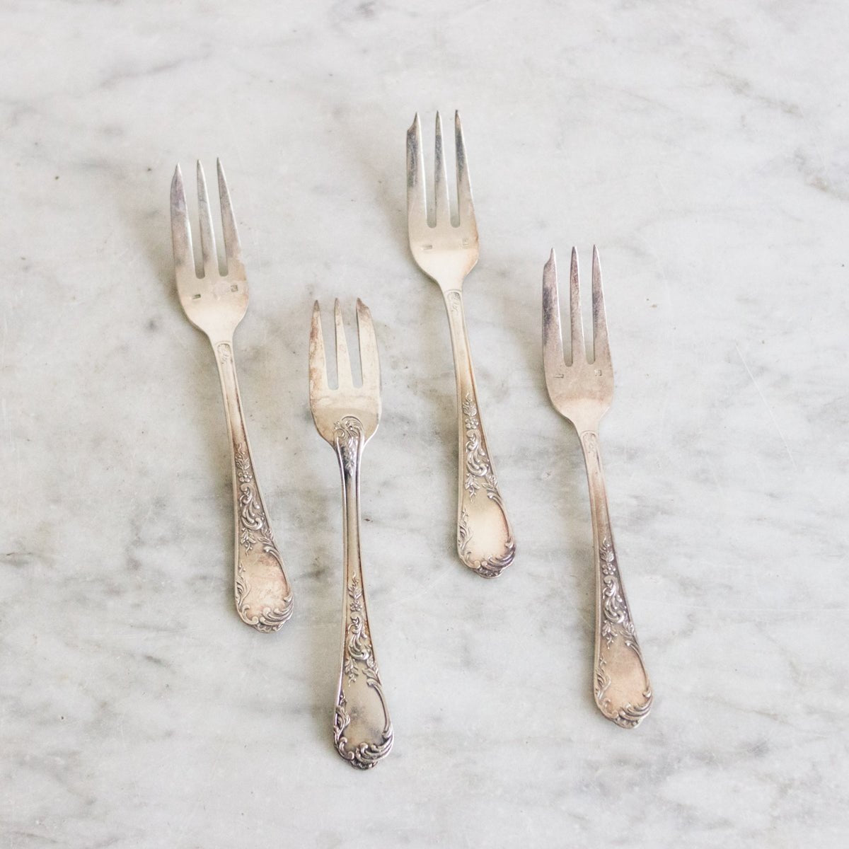 Vintage French Seafood Fork Set of 16 - elsie green - The French Kitchen