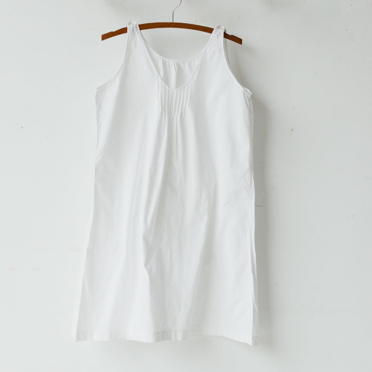 Vintage Nightdress - elsie green - textiles