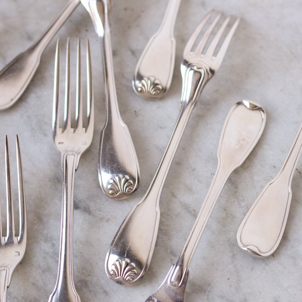 Vintage Ravinet D'Enfert Flatware Set of 34 - the french kitchen