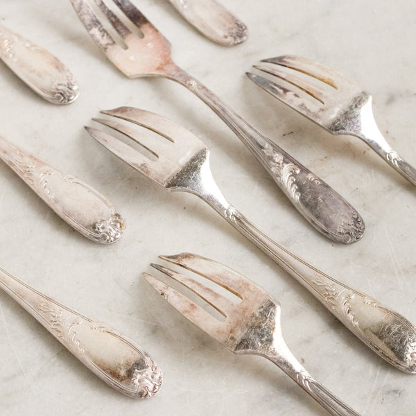 Vintage Seafood Fork, Set of 8 - The French Kitchen - elsie green
