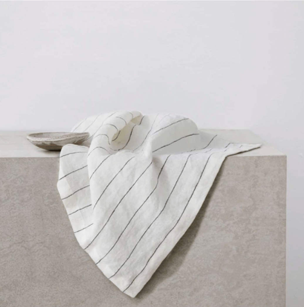 Washed Linen Napkin Set of 4 - elsie green - Textiles