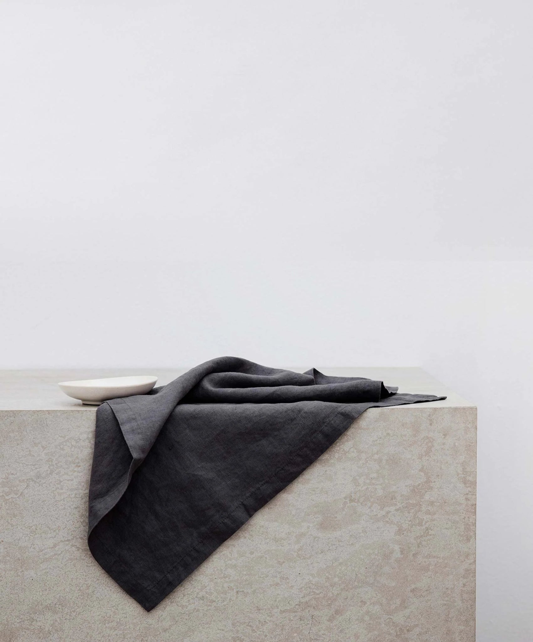 Washed Linen Napkin Set of 4 - elsie green - Textiles