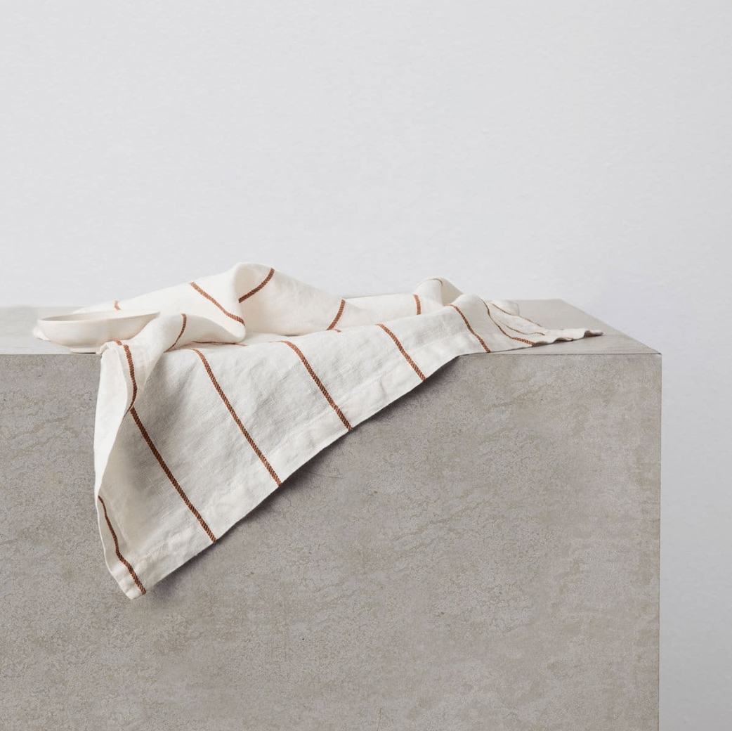 Washed Linen Napkin Set of 4 - elsie green - Textiles