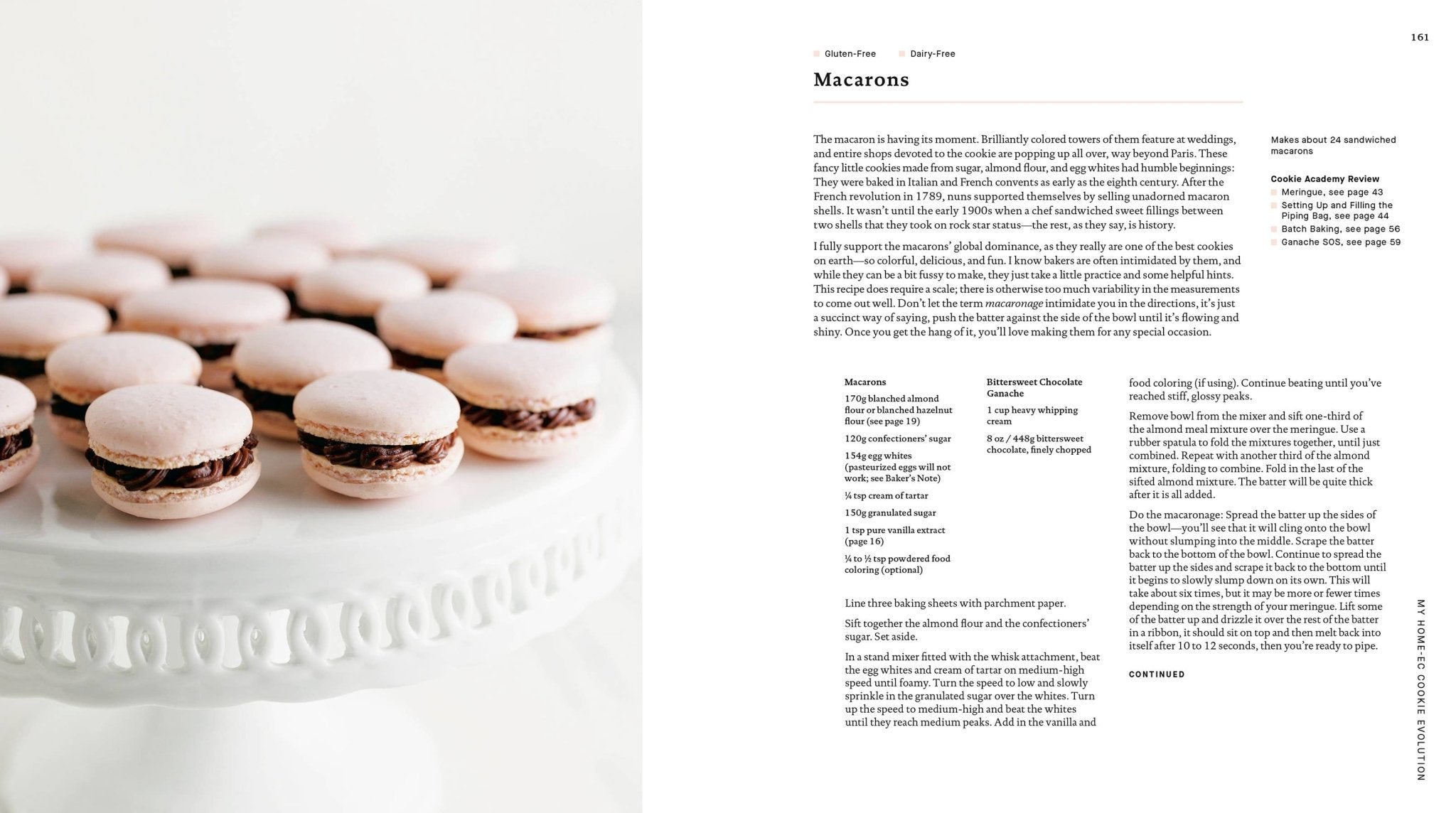 Zoë Bakes Cookies - elsie green - decor