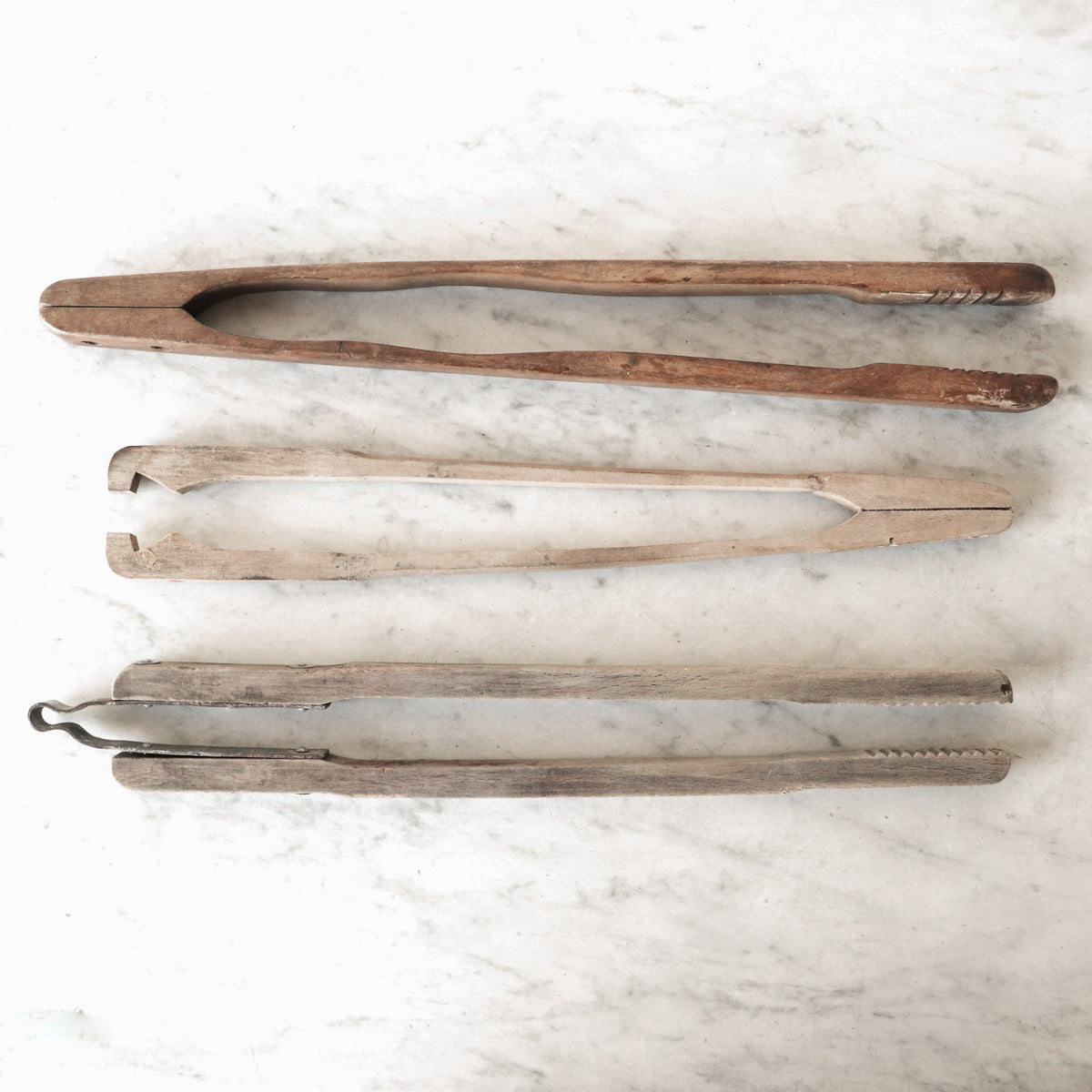 Small Wooden Tongs – Honeycomb Kitchen Shop