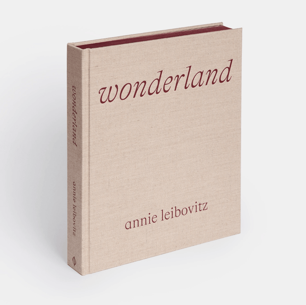 Annie Leibovitz | Wonderland - Decor - elsie green