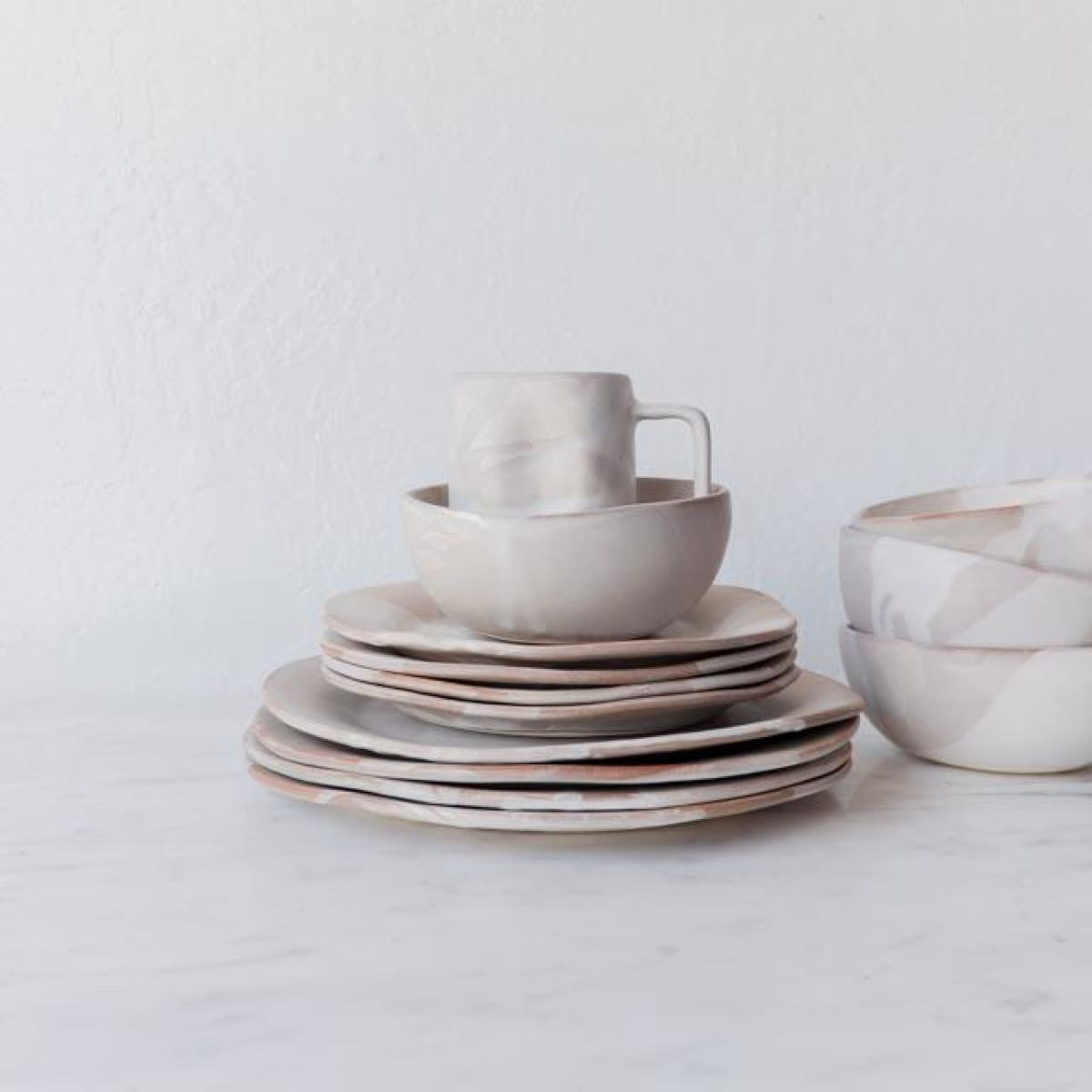 Alex Marshall Studios | Ceramics and Dinnerware