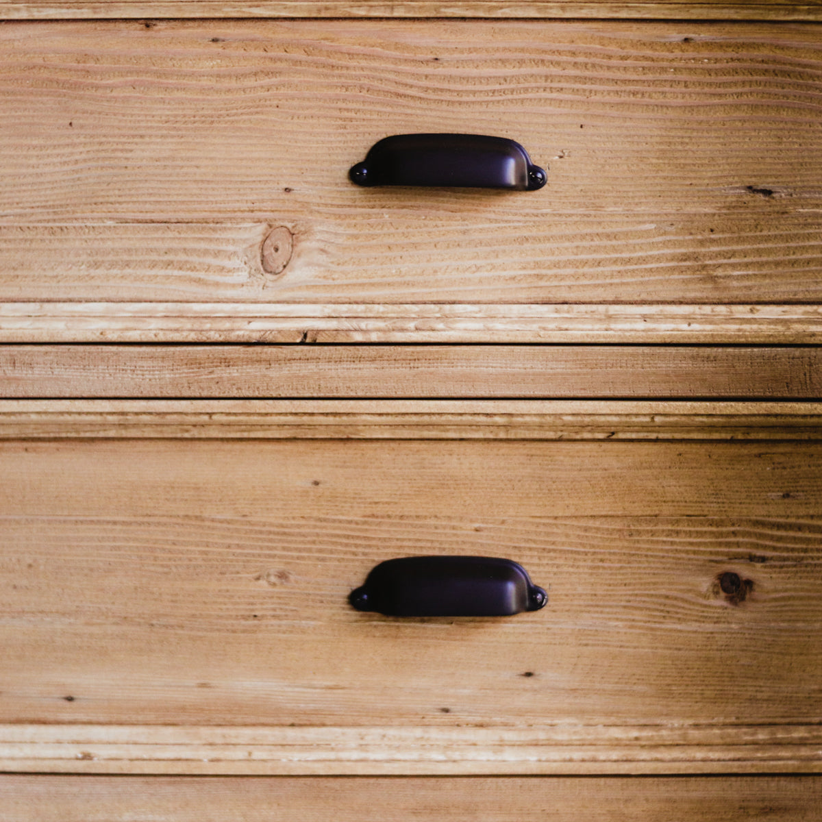 Reclaimed Wood Dresser - elsie green