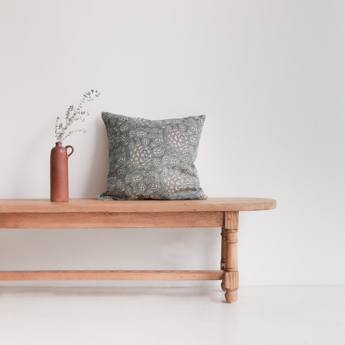 Reclaimed Wood Oval Farm Bench - elsie green