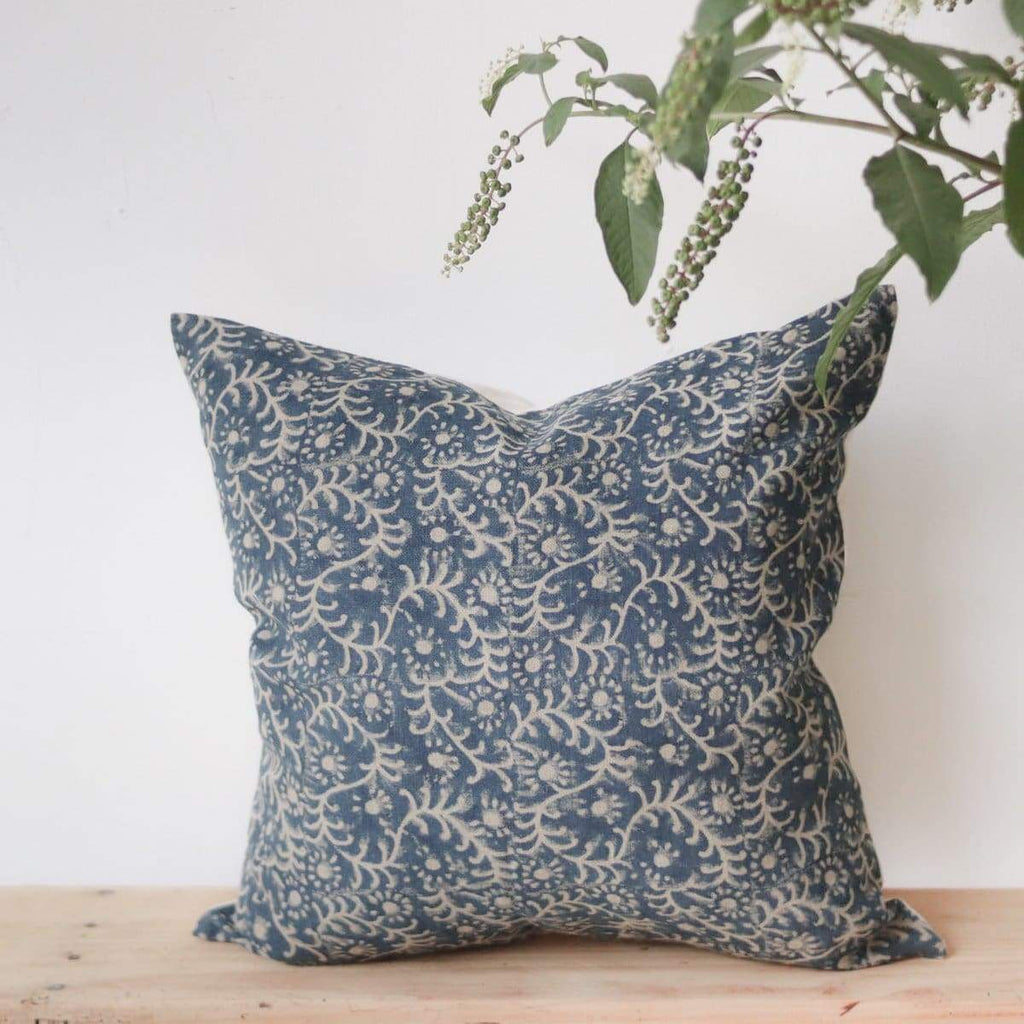 https://elsiegreen.com/cdn/shop/products/linen-block-printed-pillow-cover-textiles-cushion-online-throw-furniture-chair-881_1024x1024.jpg?v=1630103057