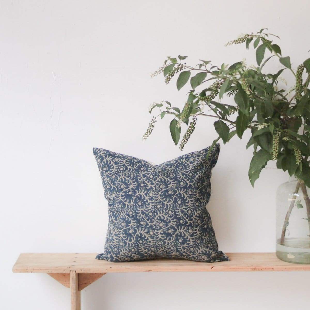 https://elsiegreen.com/cdn/shop/products/linen-block-printed-pillow-cover-textiles-cushion-online-throw-furniture-comfort-210.jpg?v=1630103057