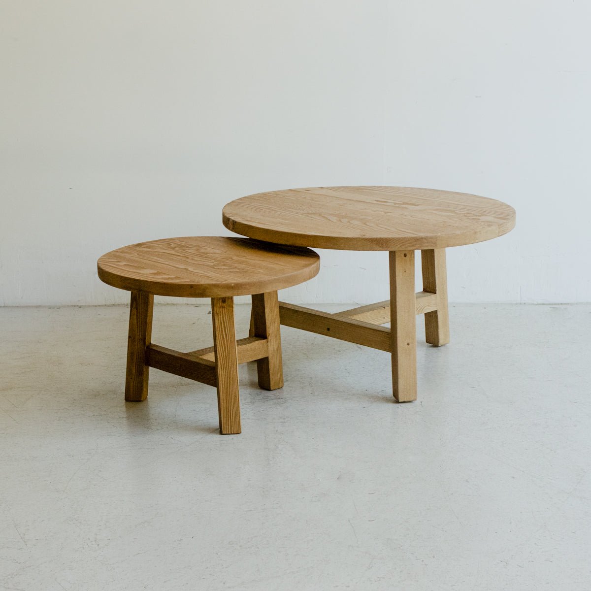 Reclaimed Wood Round Coffee Table - elsie green - Custom Furniture