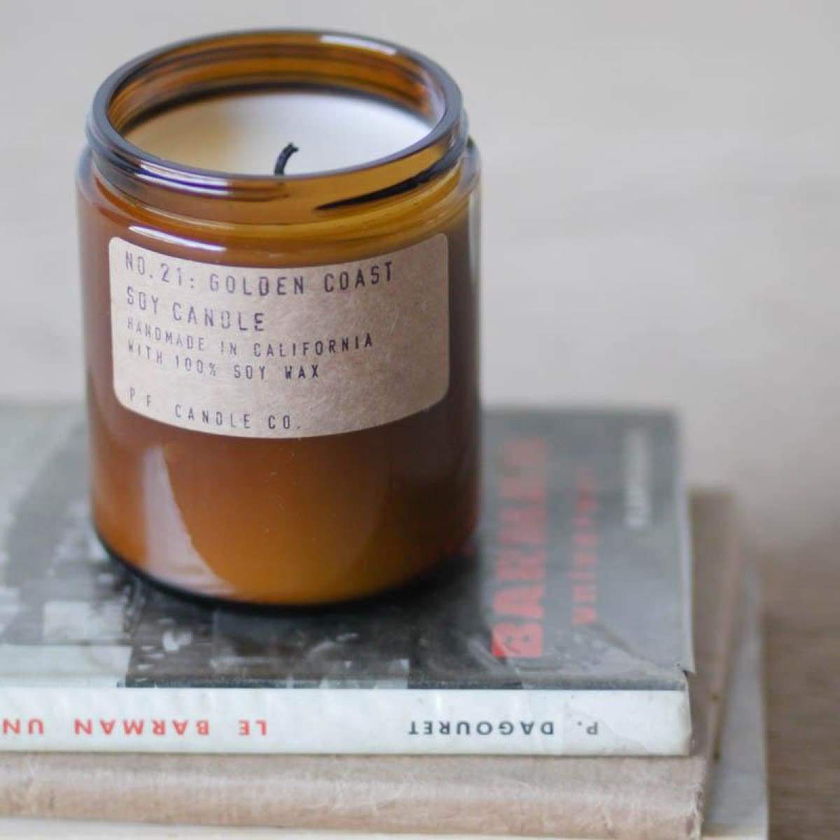 Scented Soy Candle - elsie green - Decor