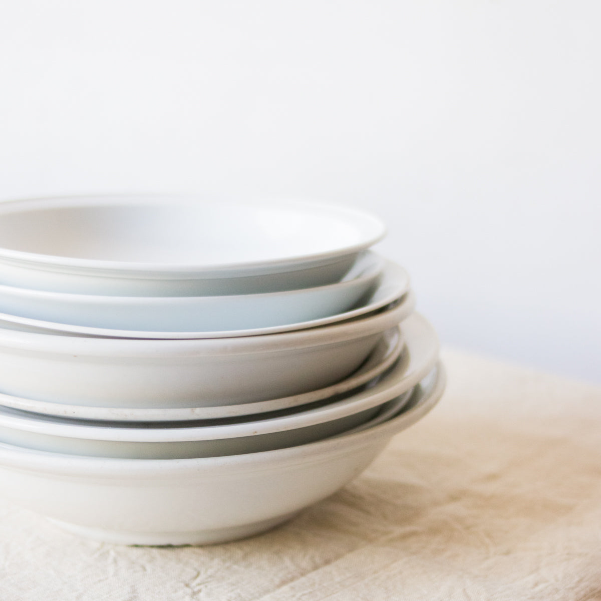 Beautiful Basic Vintage Serveware | Serving Bowl - elsie green