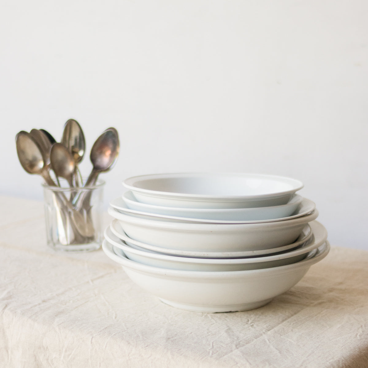Beautiful Basic Vintage Serveware | Serving Bowl - elsie green