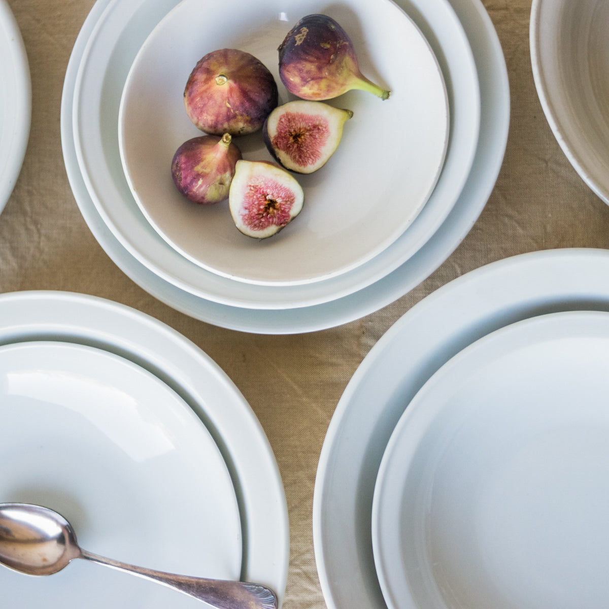 Beautiful Basic Vintage Serveware | Serving Bowl - elsie green