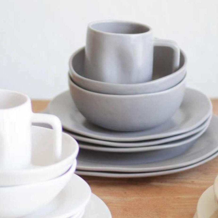 Classic Dinnerware - elsie green