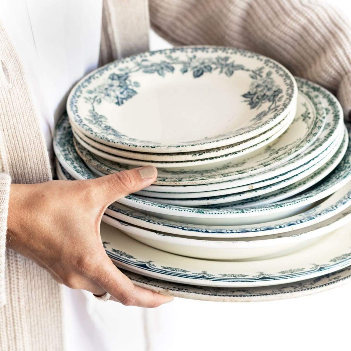 Vintage Transferware Plates & Bowls Set of 4 - elsie green